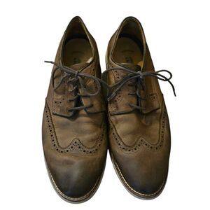 Johnston & Murphy Holden Embossed Wingtip Size 9M Sheepskin Memory Foam